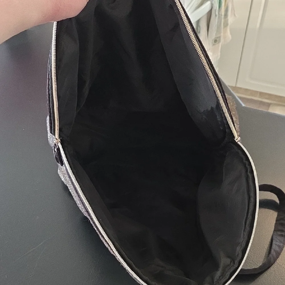 Victoria's Secret Shimmering Gold Tote - Picture 4 of 5